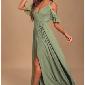 BEAUTIFUL Lulu's Sage Bridesmaid Dress
